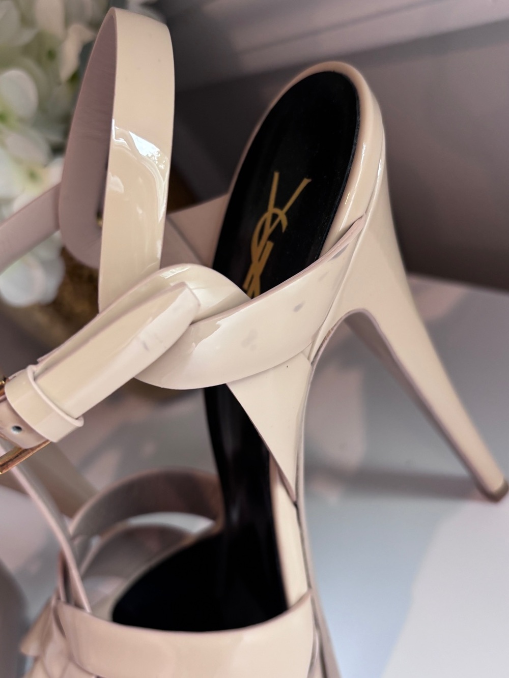 Yves Saint Laurent Patent Leather Nude T-Strap Platform Sandals - Picture 3 of 11